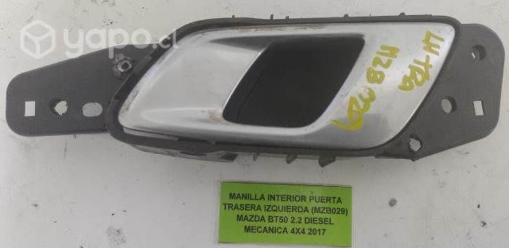 Manilla Inter pta tras izq (MZB029) BT50 2.2 2017