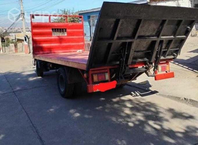 Camión 3/4 mitsubishi canter