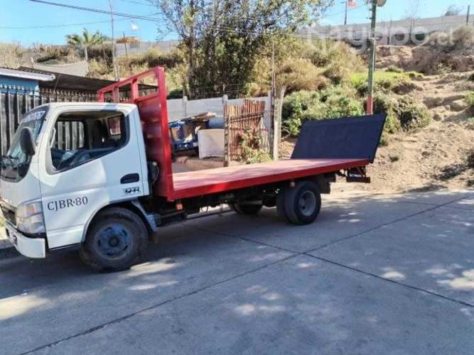 Camión 3/4 mitsubishi canter