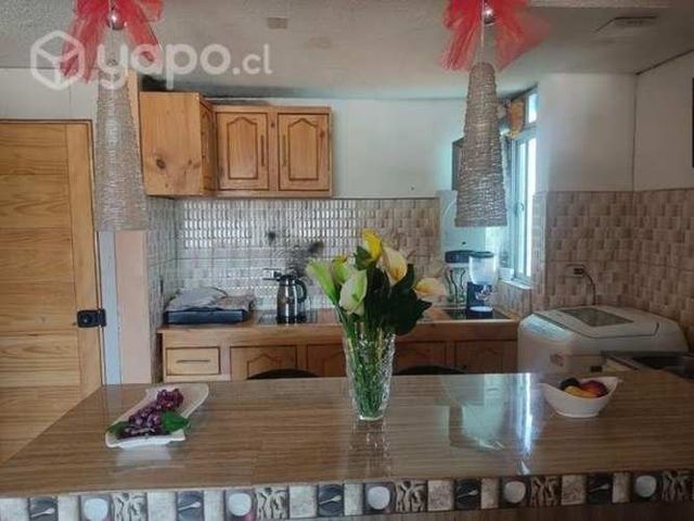 Se arrienda depto semiamoblado en constitución