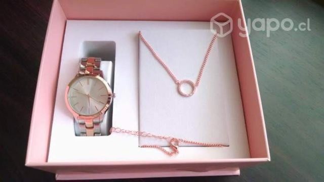 Reloj y Collar Bañados en Oro,Mujer, Marquis