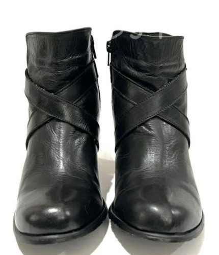 Botín 100% Cuero Marca Mor Hebilla N*37 Negro