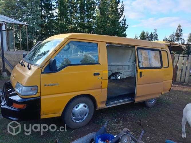 Furgón mitsubishi l300 2009