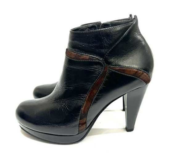 Botín Taco Alto 100% Cuero Marca Exs N*38.5 Negro