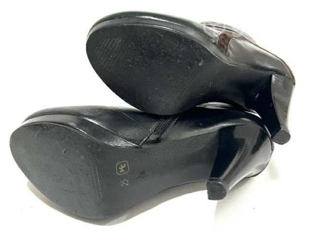 Botín Taco Alto 100% Cuero Marca Exs N*38.5 Negro