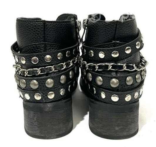 Botín Tachas 100% Cuero Marca Foster N*36 Negro