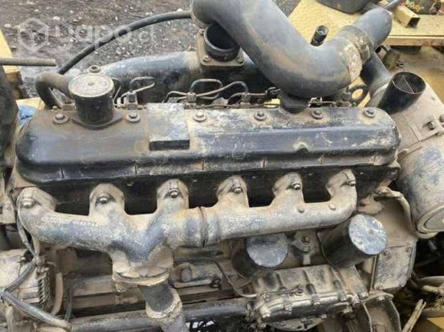 Motor iveco de 6 Silindros en línea operativo180HP