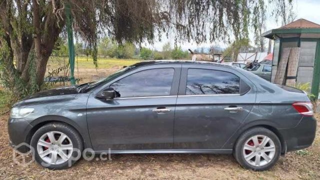 Peugeot 301 2014 allure 1.6 hdi 92 hp