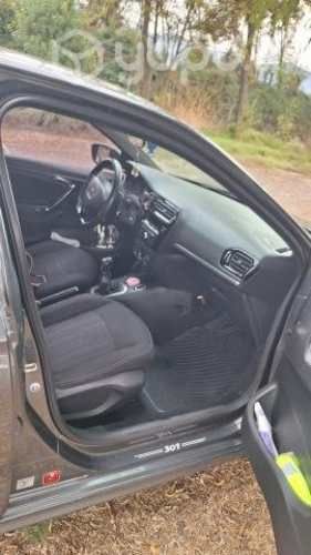 Peugeot 301 2014 allure 1.6 hdi 92 hp