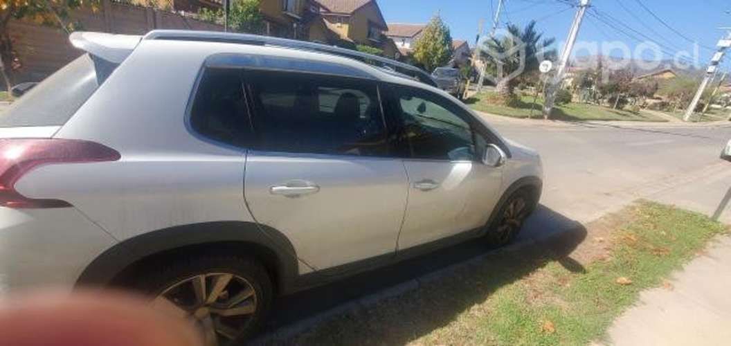 Vendo Peugeot 2008 año 2017