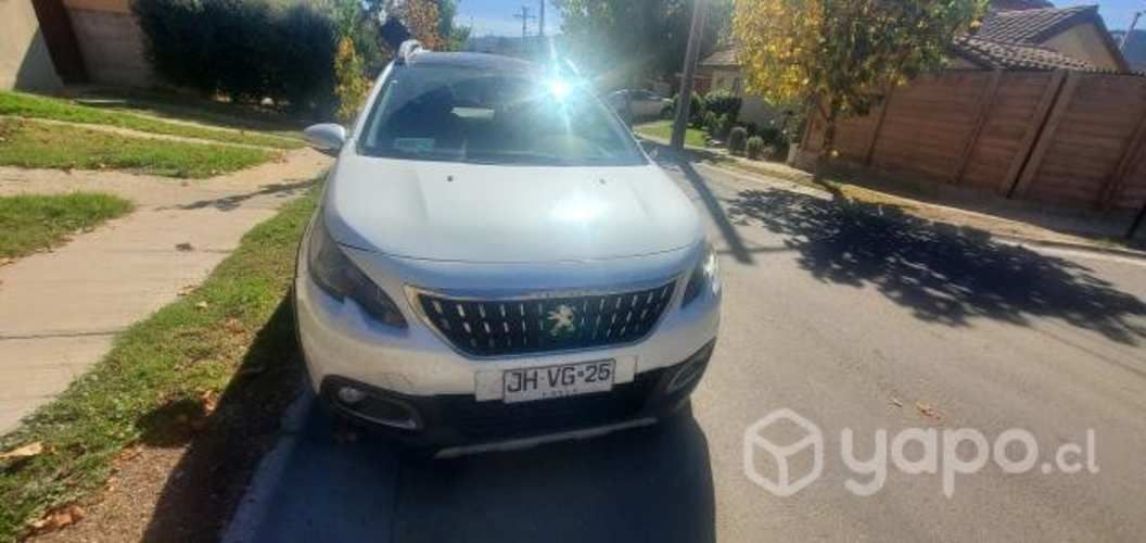 Vendo Peugeot 2008 año 2017