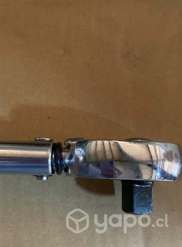 Llave Torque Torquimetro 1/2-28-210nm+Dados+Extens