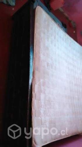 Cama 2 plazas hecha por artesanos + colchón