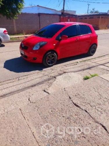 Toyota yaris automático