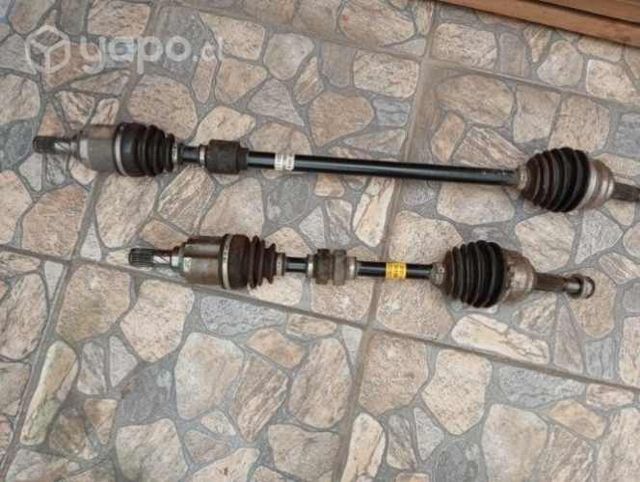 Omocionetica Nissan New versa