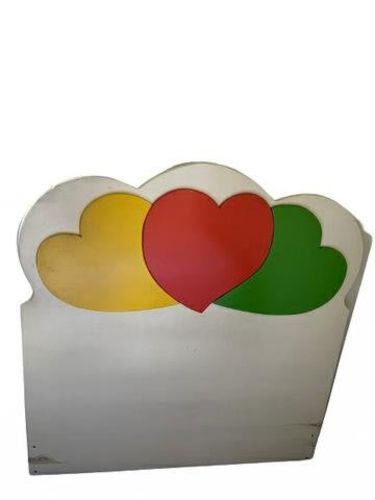 Velador y Respaldo Corazones