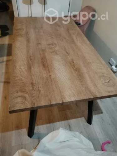 Mesa comedor de Pino