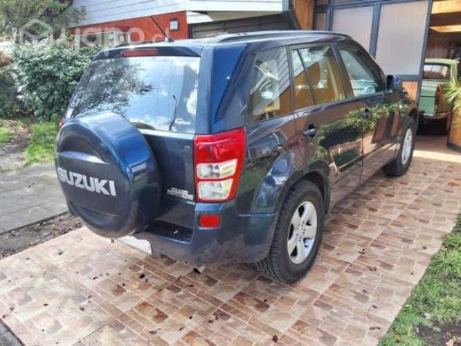 Suzuki grand nomade 2009