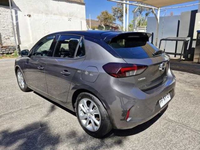 Se vende opel corsa único dueño 2021