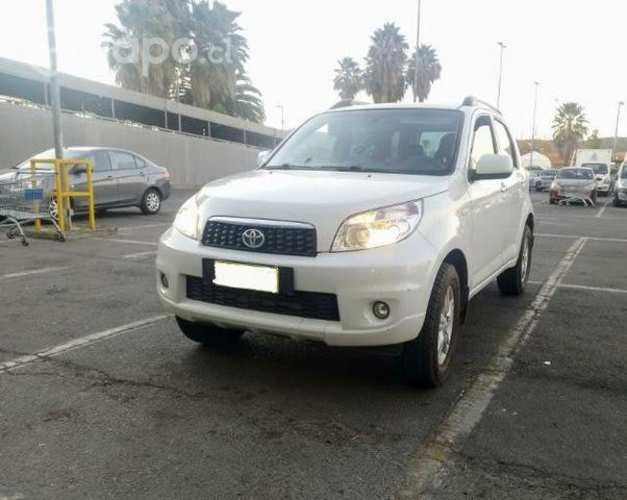 Toyota Rush 2019 poco uso