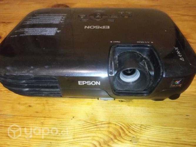 Proyector epson power lite s8