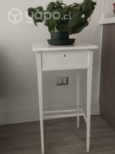 Oportunidad Mesa antigua pinturera