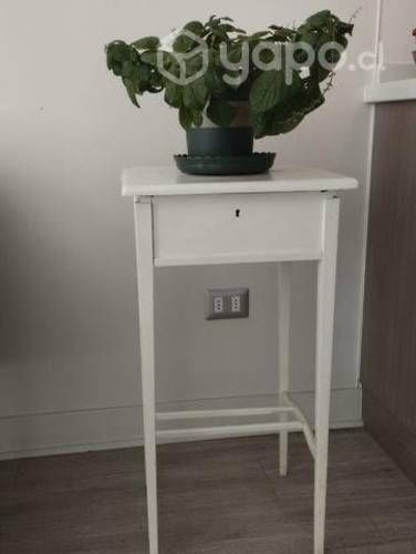 Oportunidad Mesa antigua pinturera