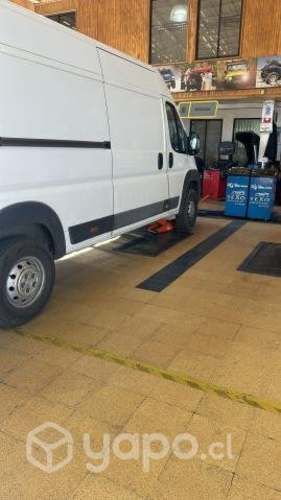 Peugeot boxer 2017 hdi 2.2 diesel