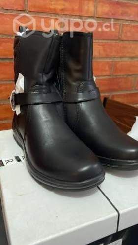 Botas negra talla 39