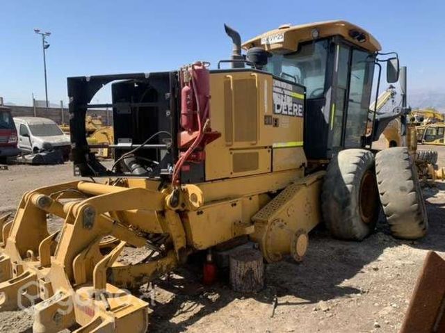 Motoniveladora Jhon Deere 772G, motor Diésel