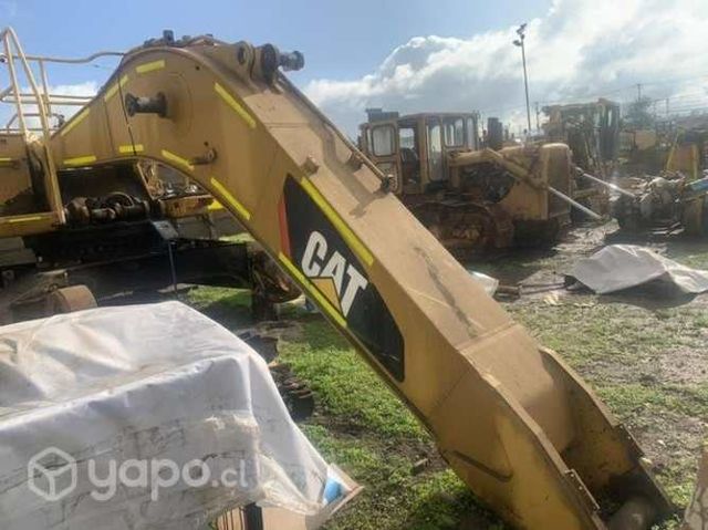 Brazo levante Caterpillar 336D impecable estado