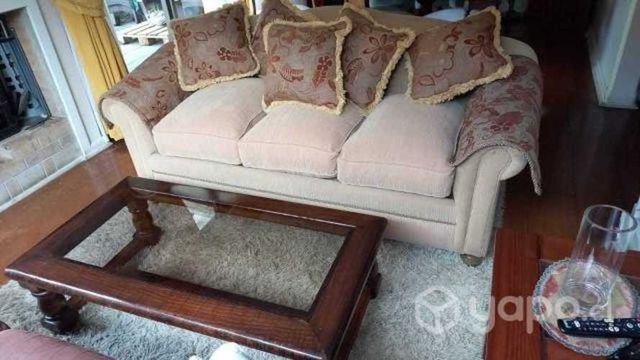 Living y mesa de centro