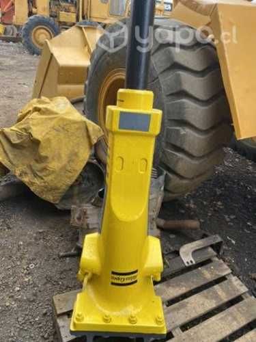 Martillo demoledor Atlas copco retro excavadora
