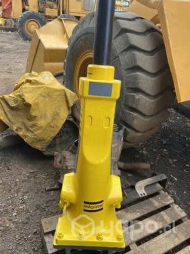 Martillo demoledor Atlas copco retro excavadora