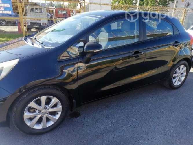 Kia motors rio 2012