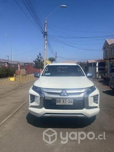 Camioneta Mitsubishi L200