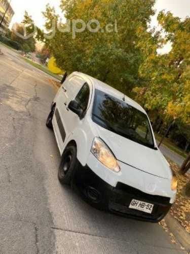 Peugeot partner 2014