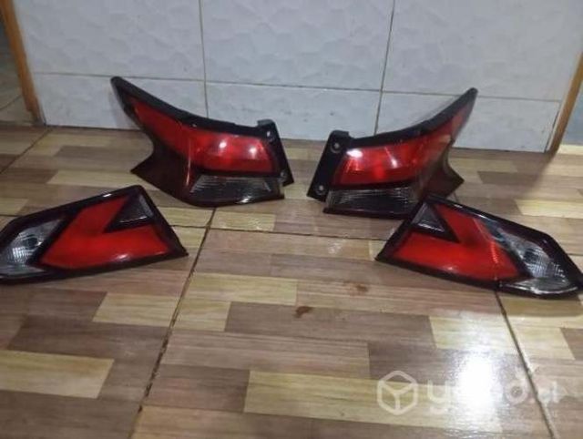 Focos traseros Nissan new versa