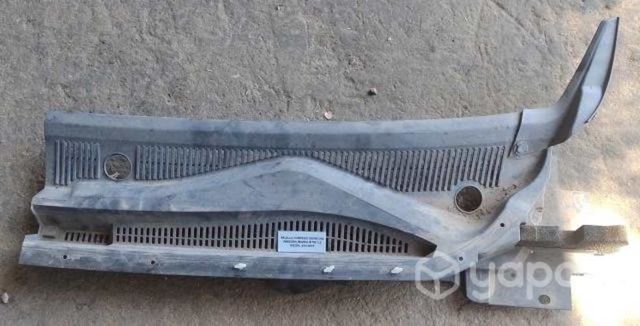 Rejilla Torpedo Derecha (MBD269) BT50 2.2 2019 Die