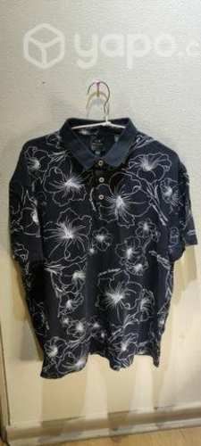 Polera con cuello Armani Exchange talla L