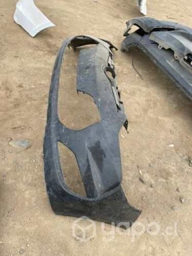 Parachoque Hyundai veloster 2014