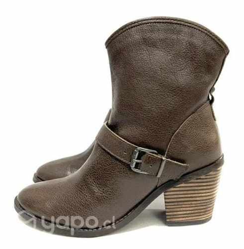 Botin Texanos 100% Cuero Marca Raphaella Booz N°35