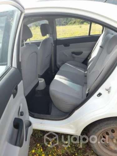Hyundai accent excelente estado