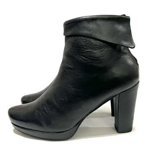 Botín Tacón 100% Cuero Marca Carducci N*39 Negro