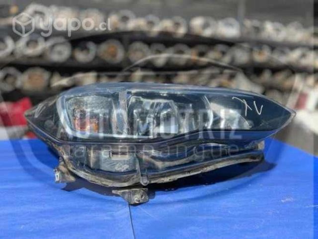 Óptico derecho subaru XV