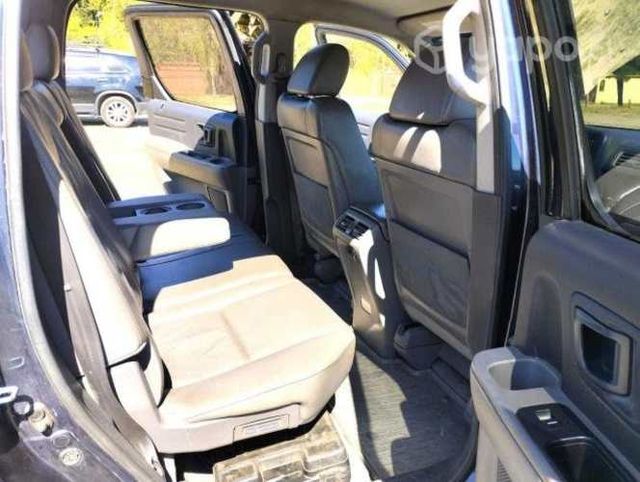 Honda ridgeline 2011