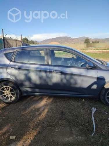 Hyundai Accent Hb 2015