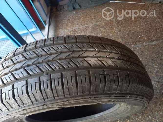 1 neumático Kumho 235-65-R17 impecable