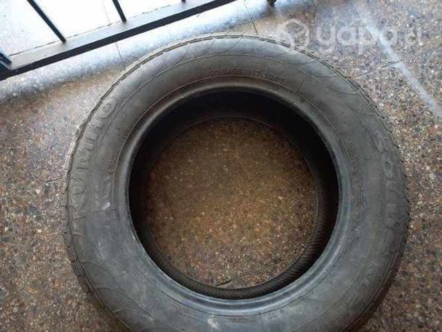 1 neumático Kumho 235-65-R17 impecable