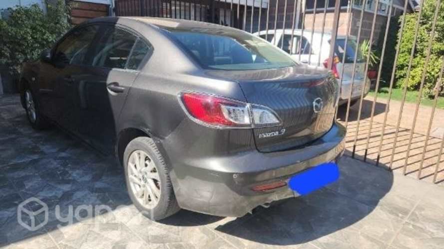 Mazda3 2013 sedan AT
